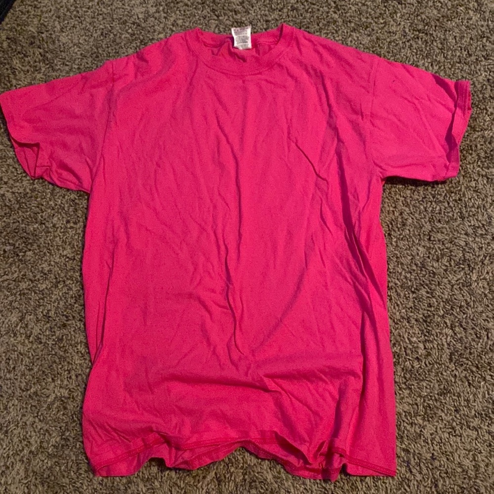 fruit of the loom pink t-shirt